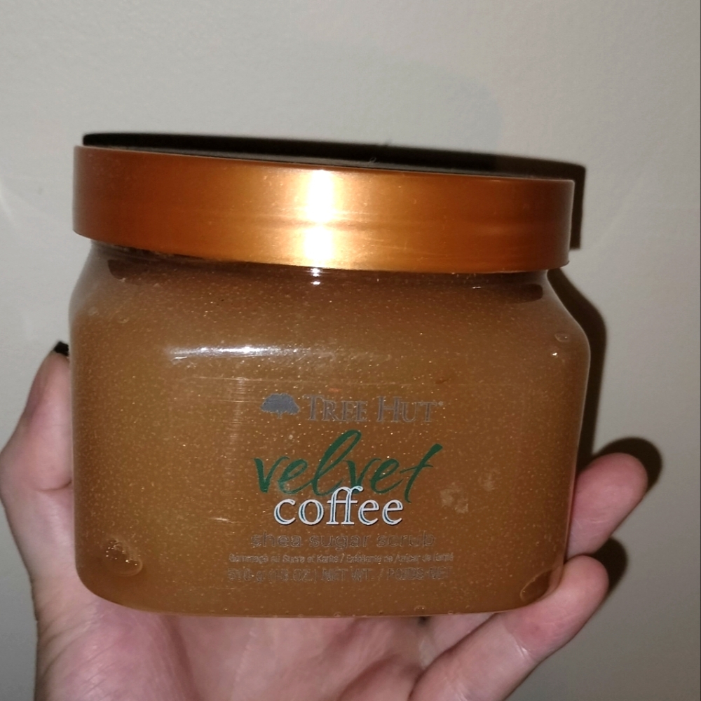 Tree Hut Velvet Coffee Body Scrub